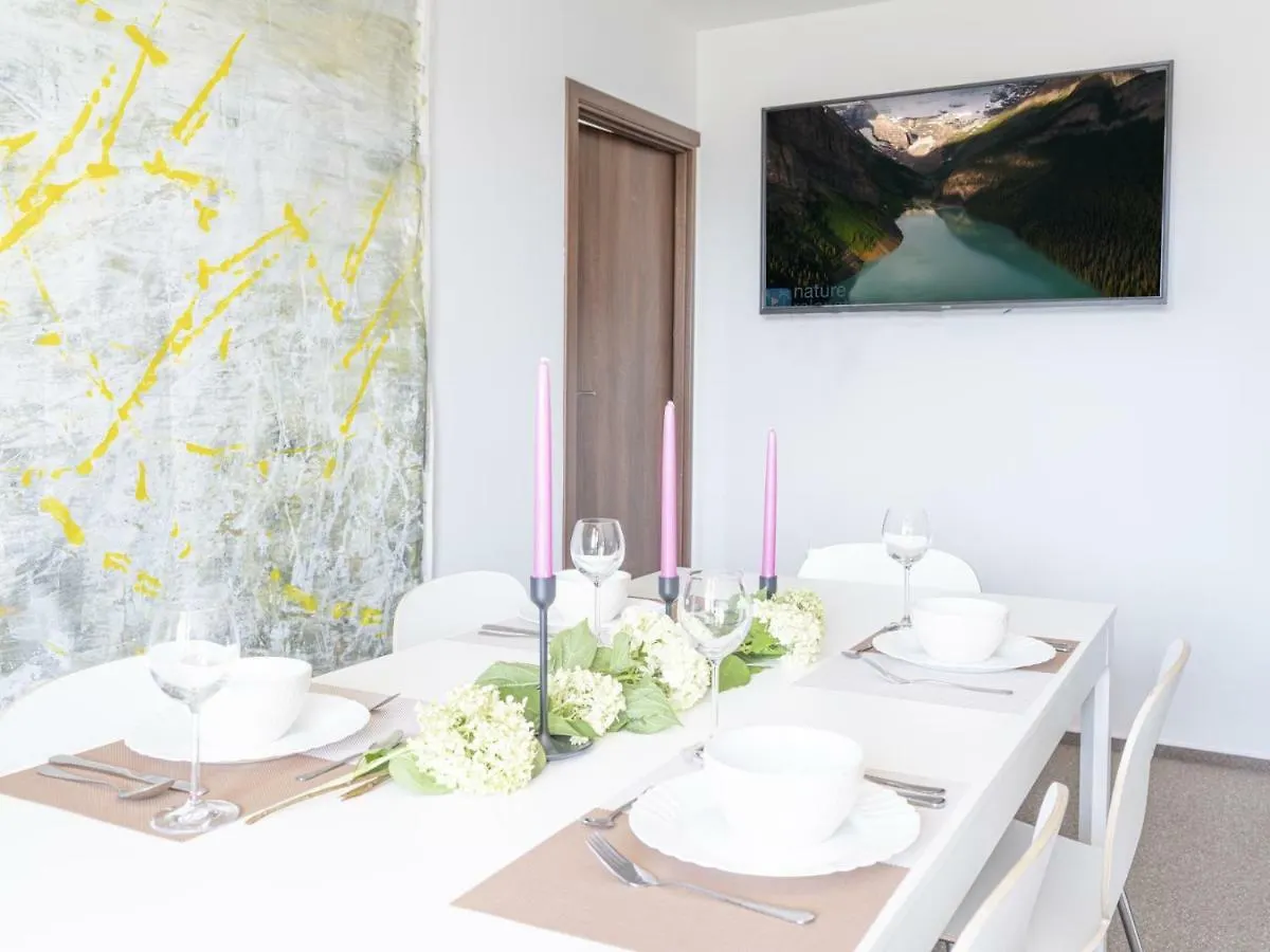 Royal Lazienki Apartment Warsaw